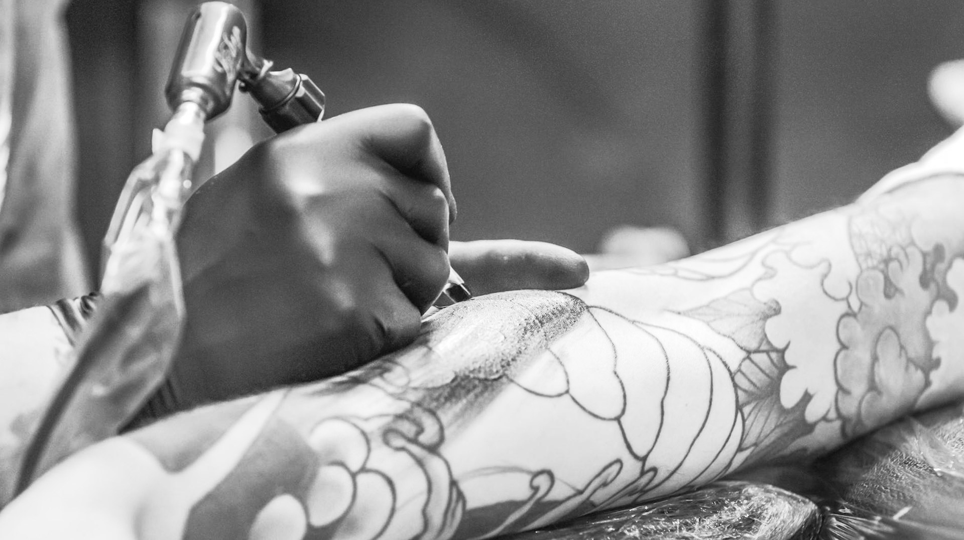 BLVCK ART TATTOO Hero Le salon